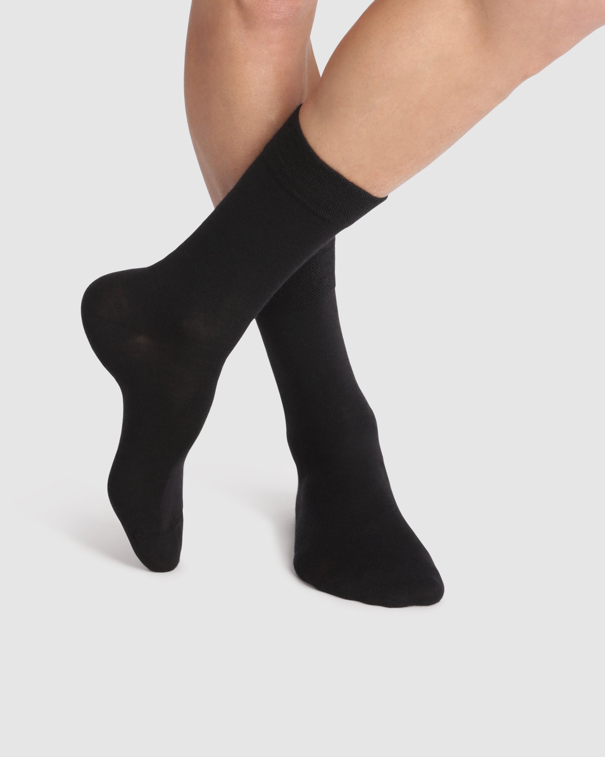DIM Calcetines negros para hombre de lana