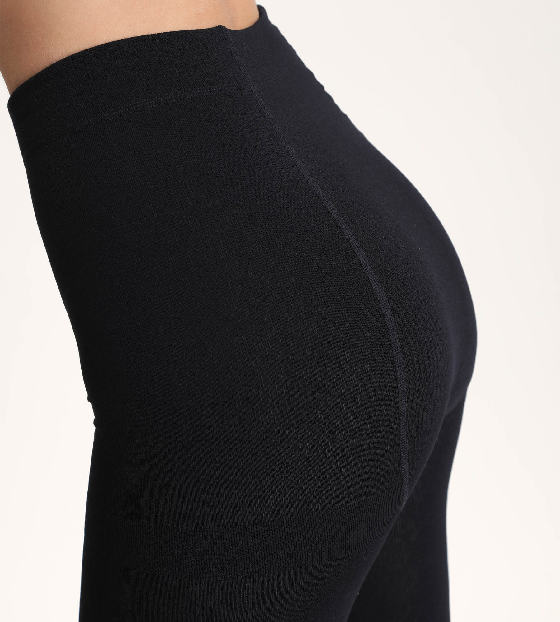 DIM Panti térmico negro Thermo Polaire 143D