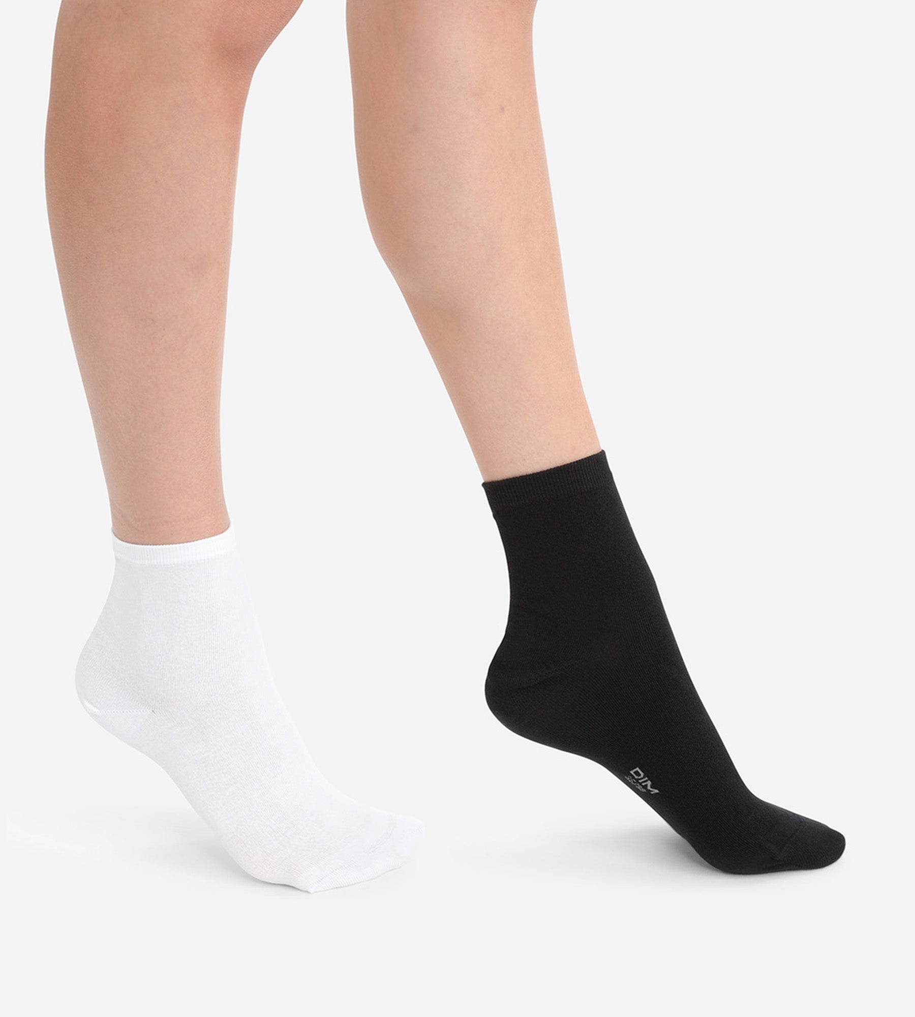 DIM Pack de 2 pares de calcetines bajos de algodón blancos y negros