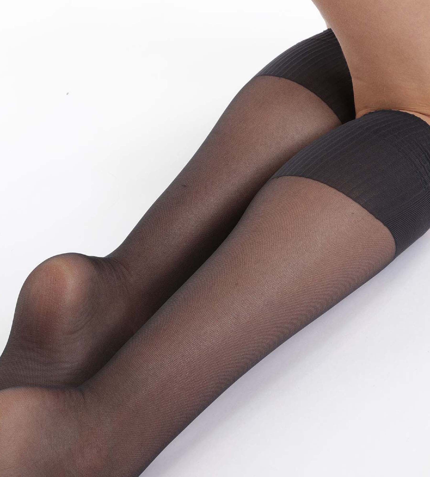 DIM Lote de 2 medias negras AbsoluFlex transparentes 20D