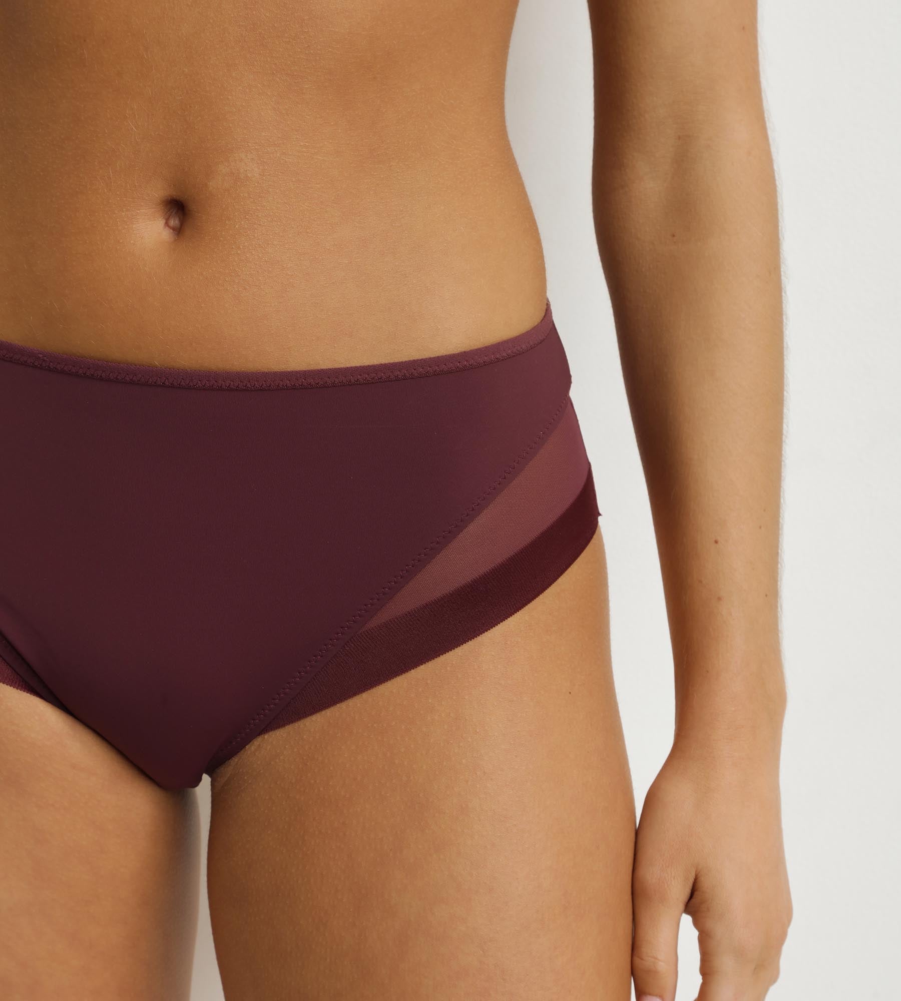 DIM Braga de mujer semitransparente Fig Dim Generous