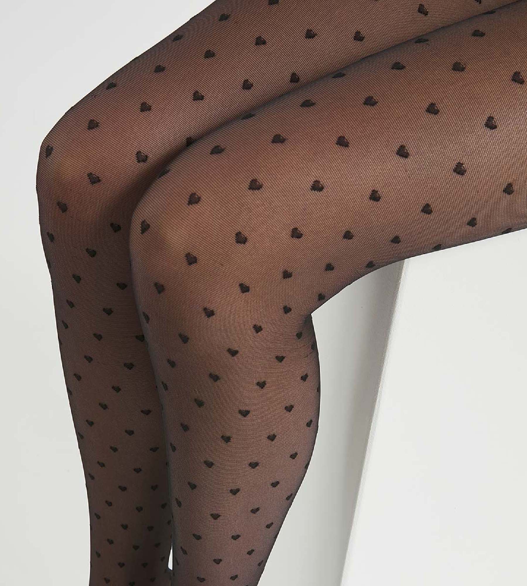 DIM Pantis transparentes de mujer con corazones Negros 19D Dim Style