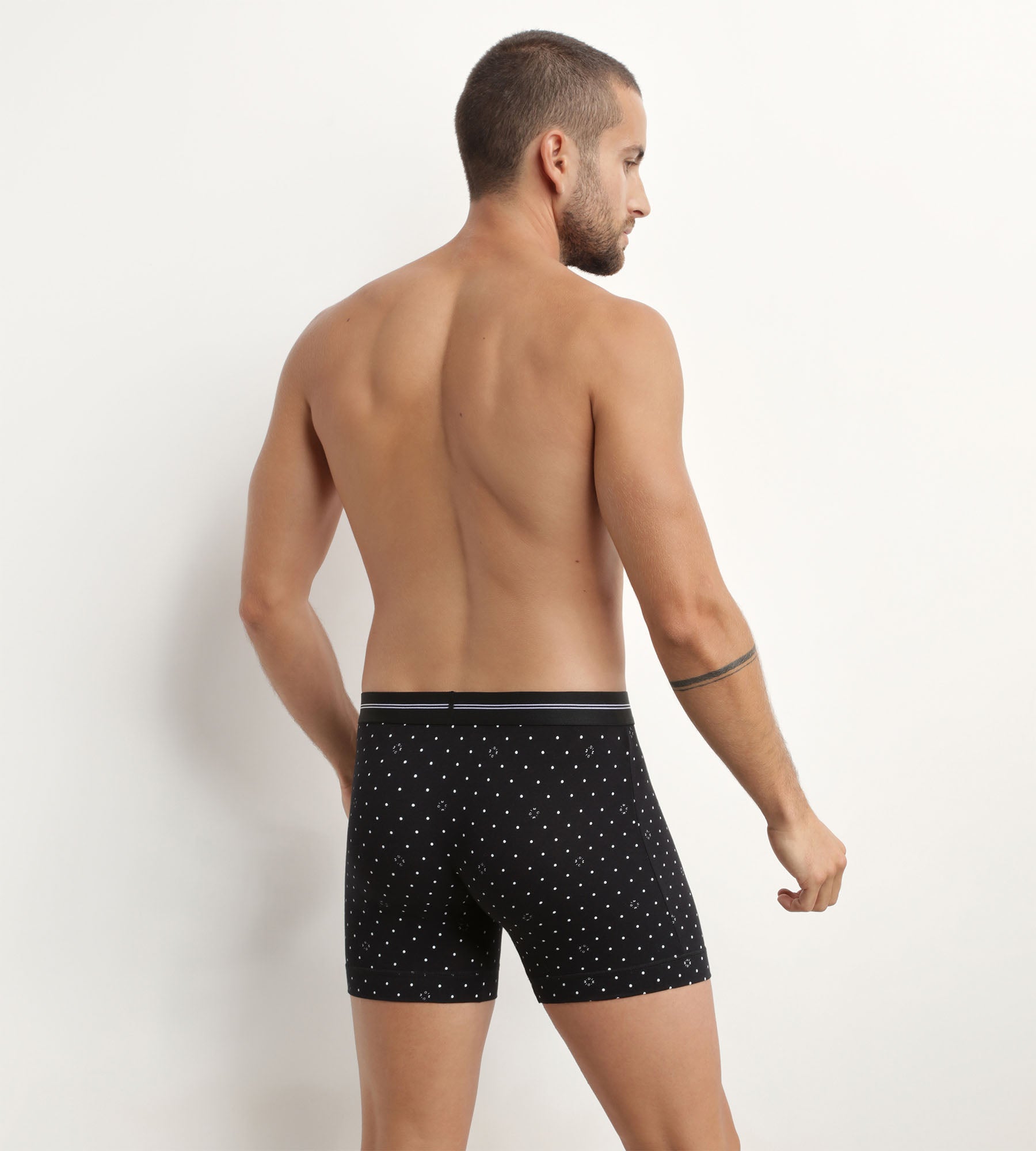 DIM Boxer de hombre en microfibra con estampado logomanía Negro Dim Icons Essentiel