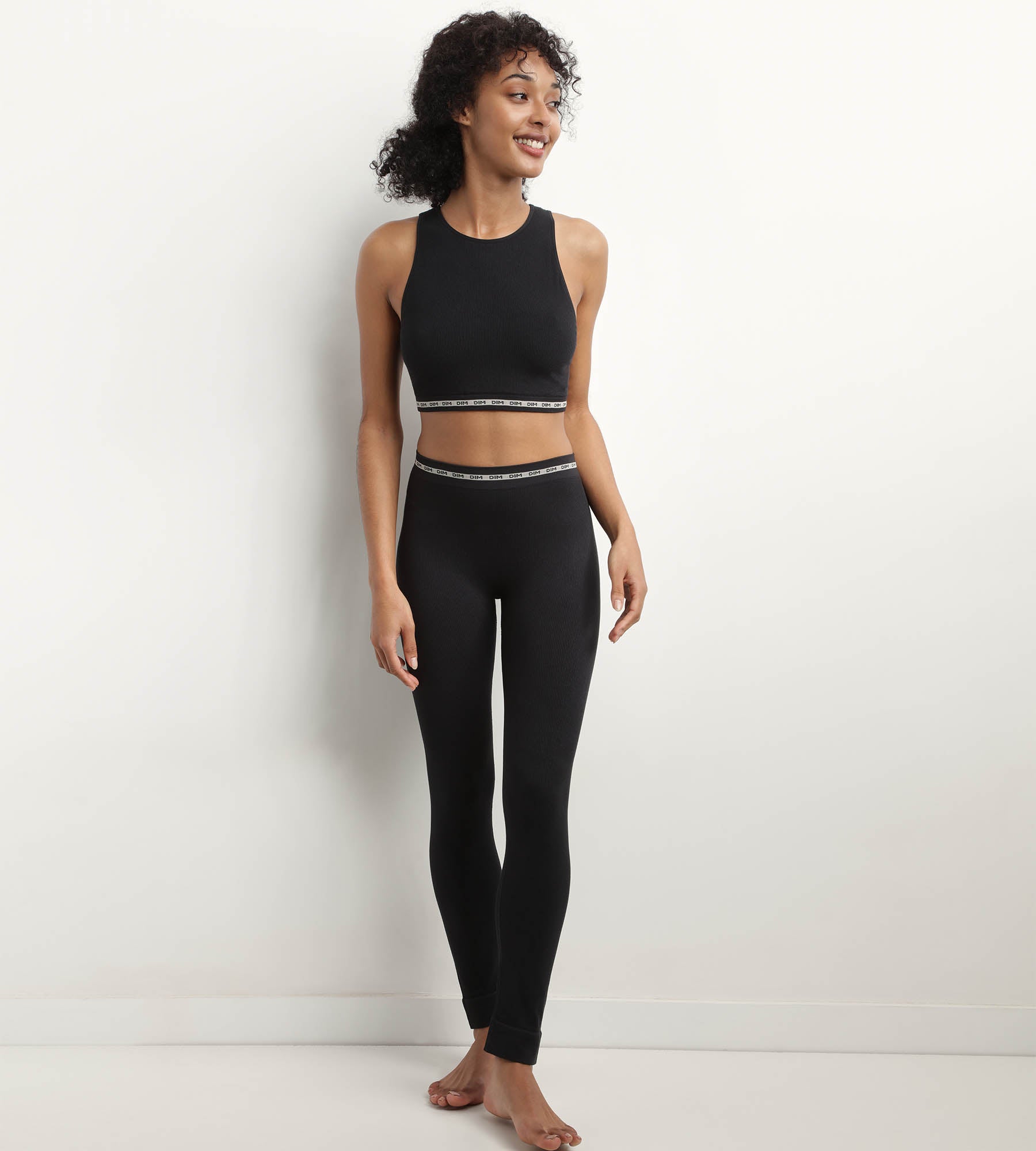 DIM Crop top de algodón modal polyamide de canalé sin costuras Negro Dim Icons Seamless