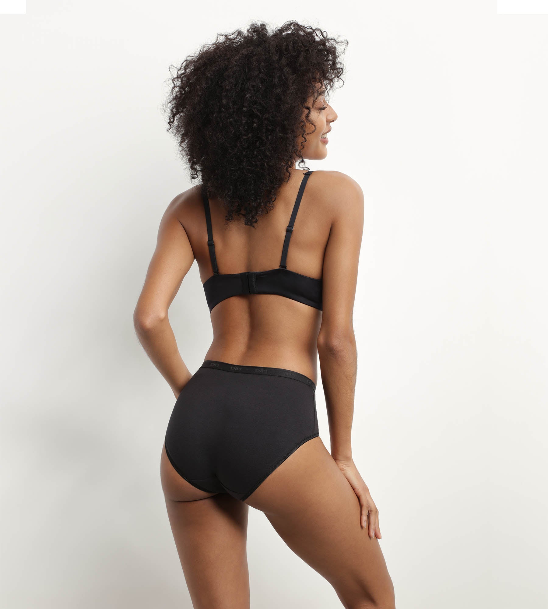 DIM Sujetador push-up de microfibra Negro Dim Comfort Collection