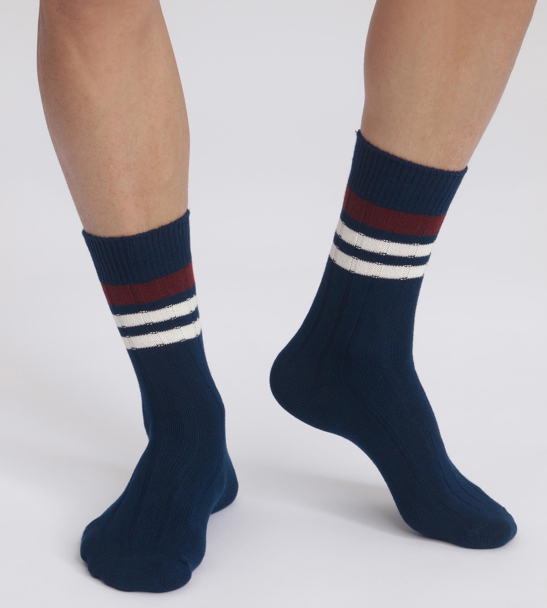 DIM Calcetines de hombre de punto canalé a rayas azul marino Dim Bambú