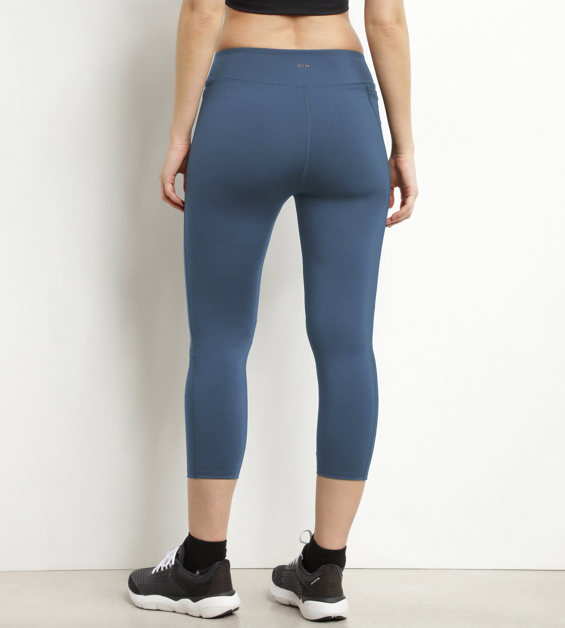 DIM Legging deportivo corto de mujer en microfibra negro Dim Move