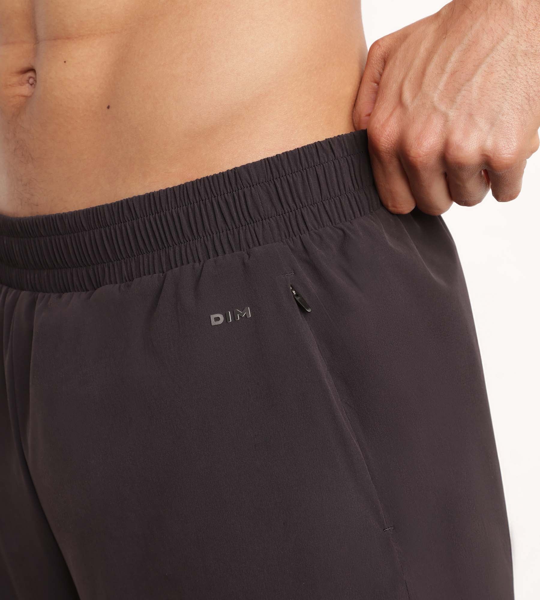DIM Pantalón corto deportivo para hombre en tejido vaporoso negro Dim Move