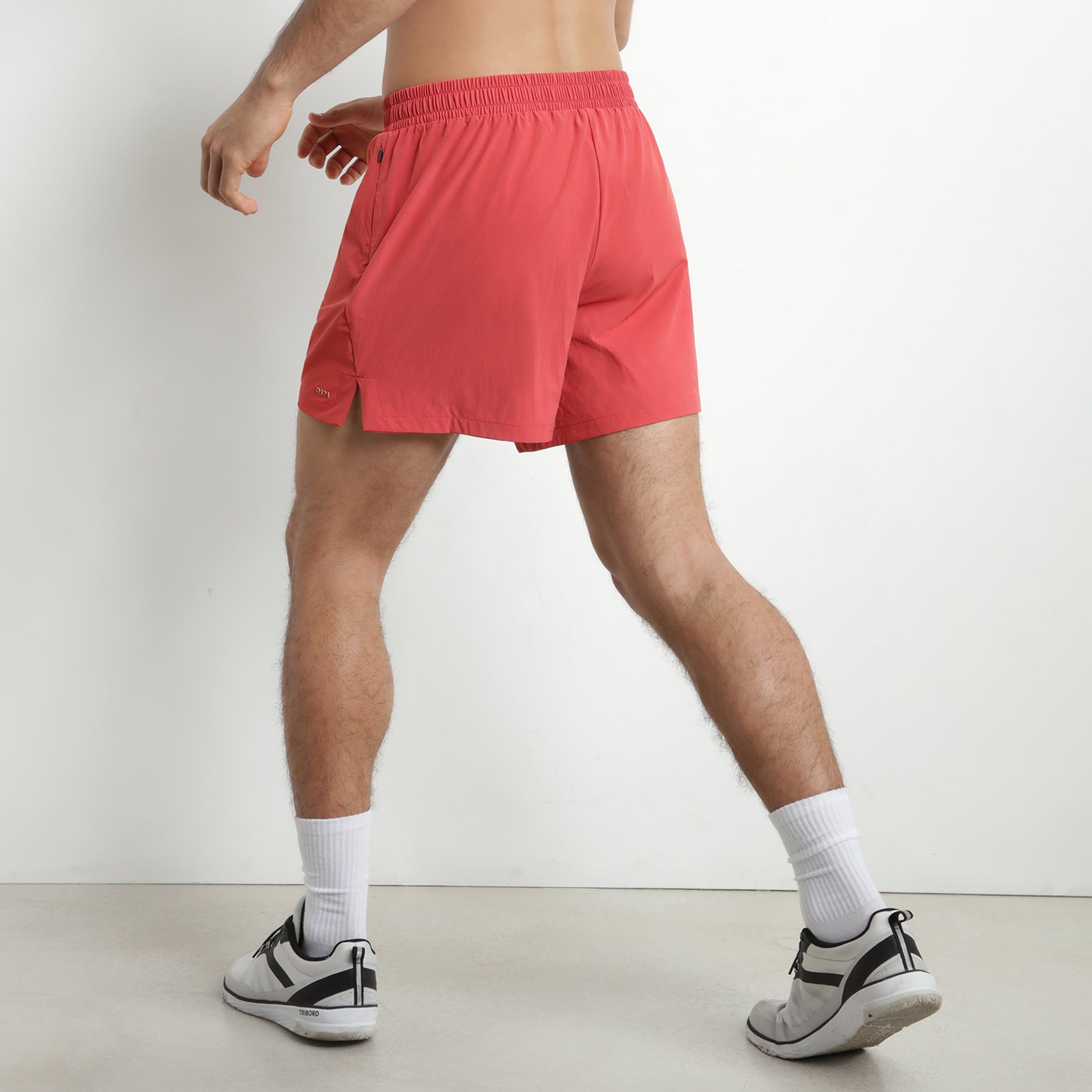 DIM Pantalón corto deportivo de hombre en tejido transpirable Rojo Dim Move