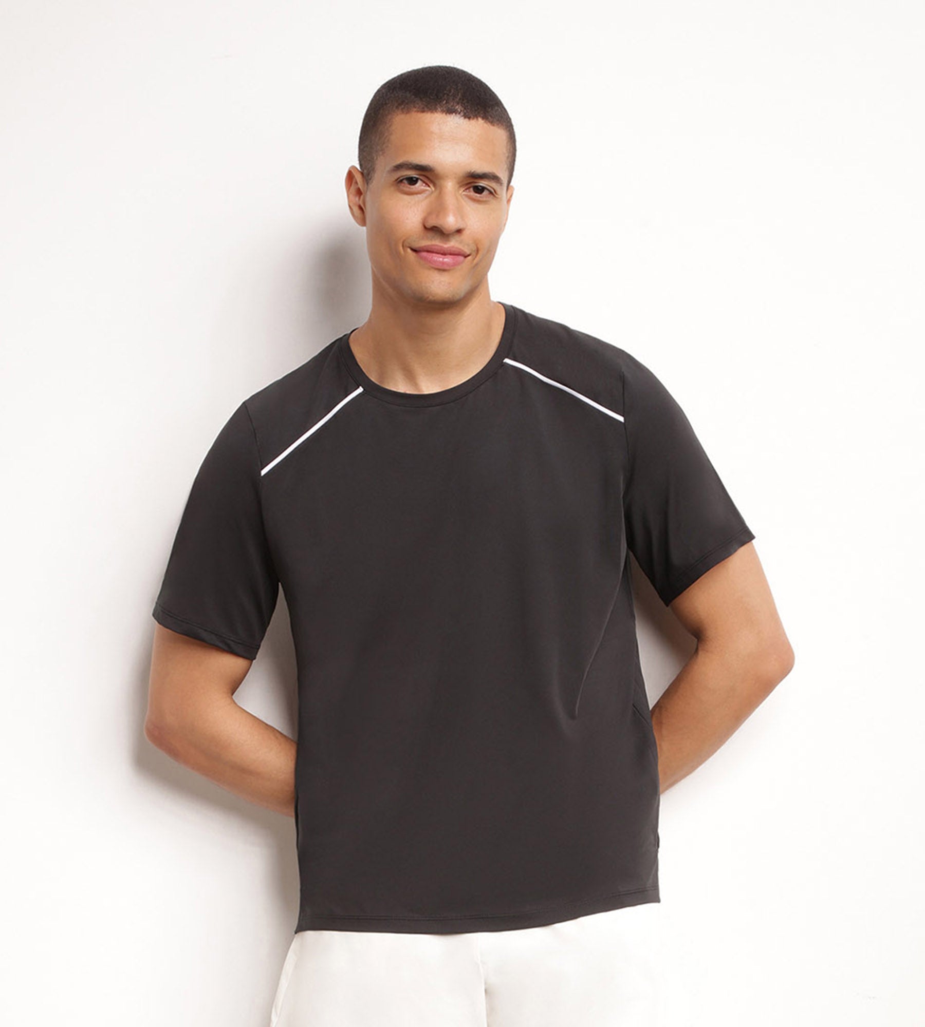 DIM Camiseta deportiva de hombre en tejido vaporoso negro Dim Move