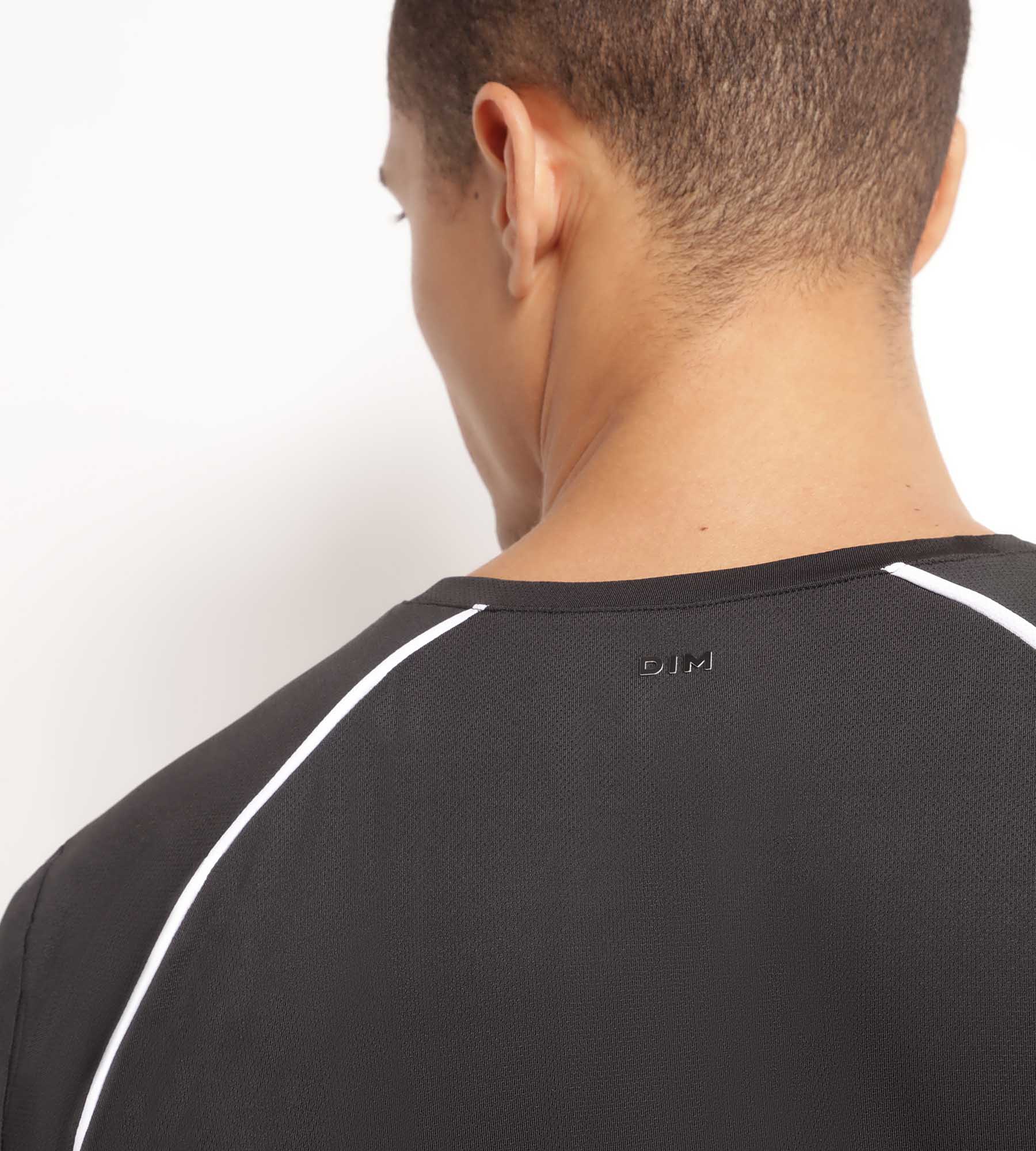 DIM Camiseta deportiva de hombre en tejido vaporoso negro Dim Move