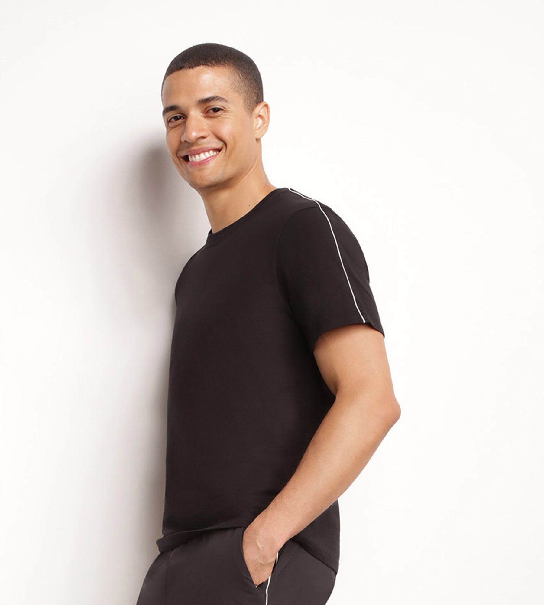 DIM Camiseta deportiva para hombre termorreguladora en color negro Dim Move