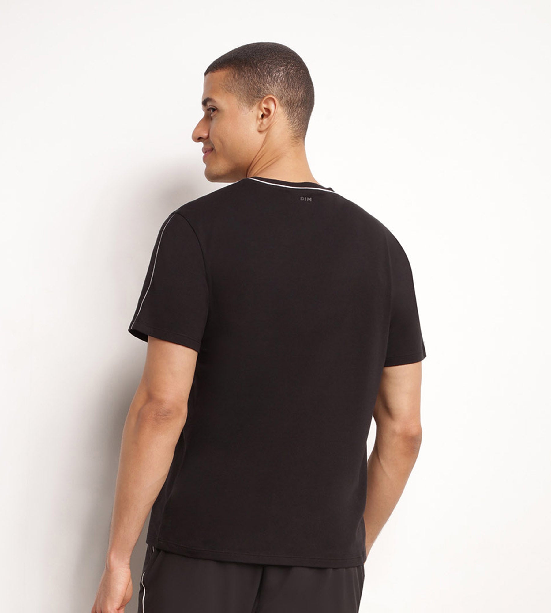 DIM Camiseta deportiva para hombre termorreguladora en color negro Dim Move