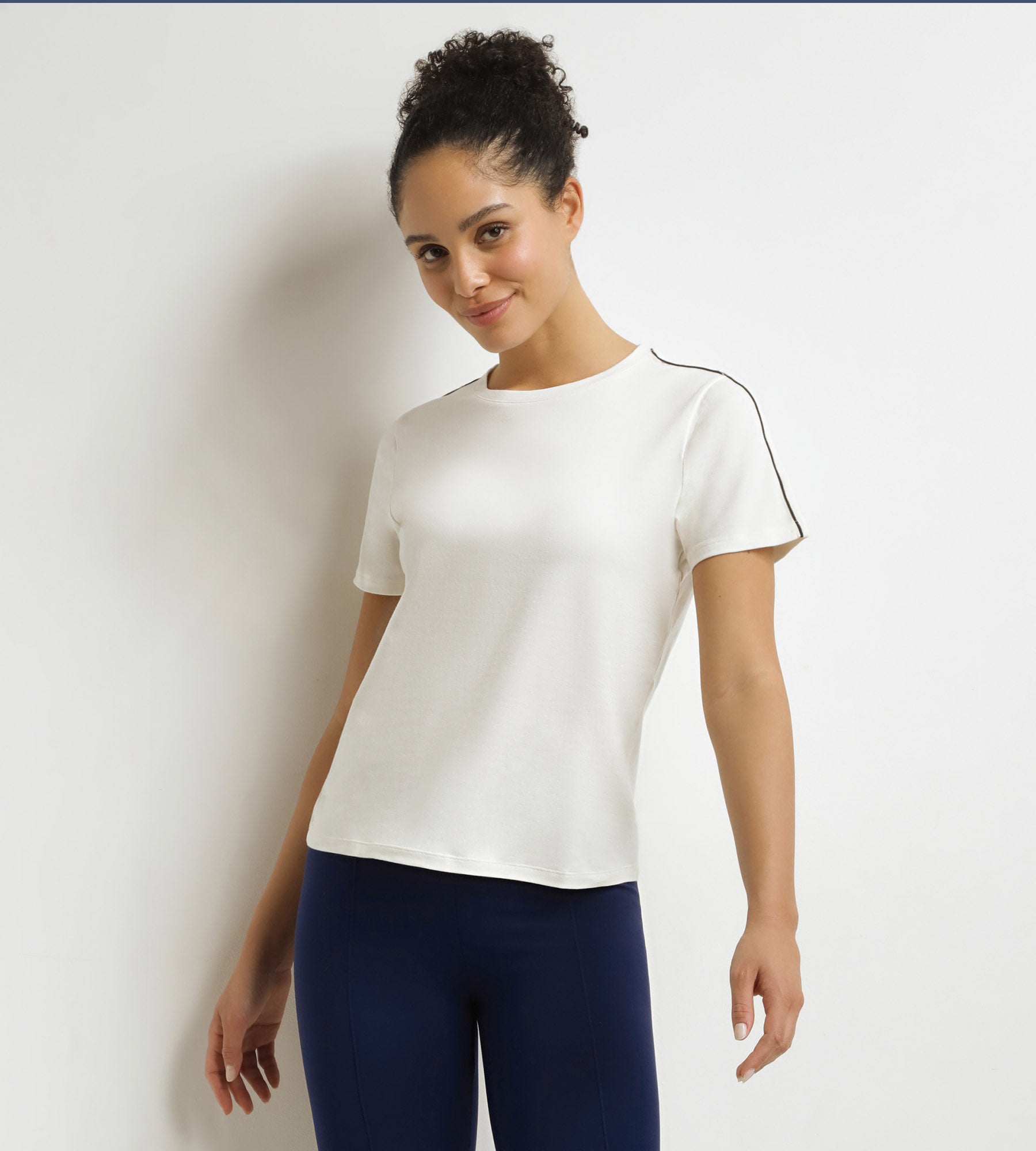DIM Camiseta de deporte de punto termorregulador para mujer Ecru Dim Move