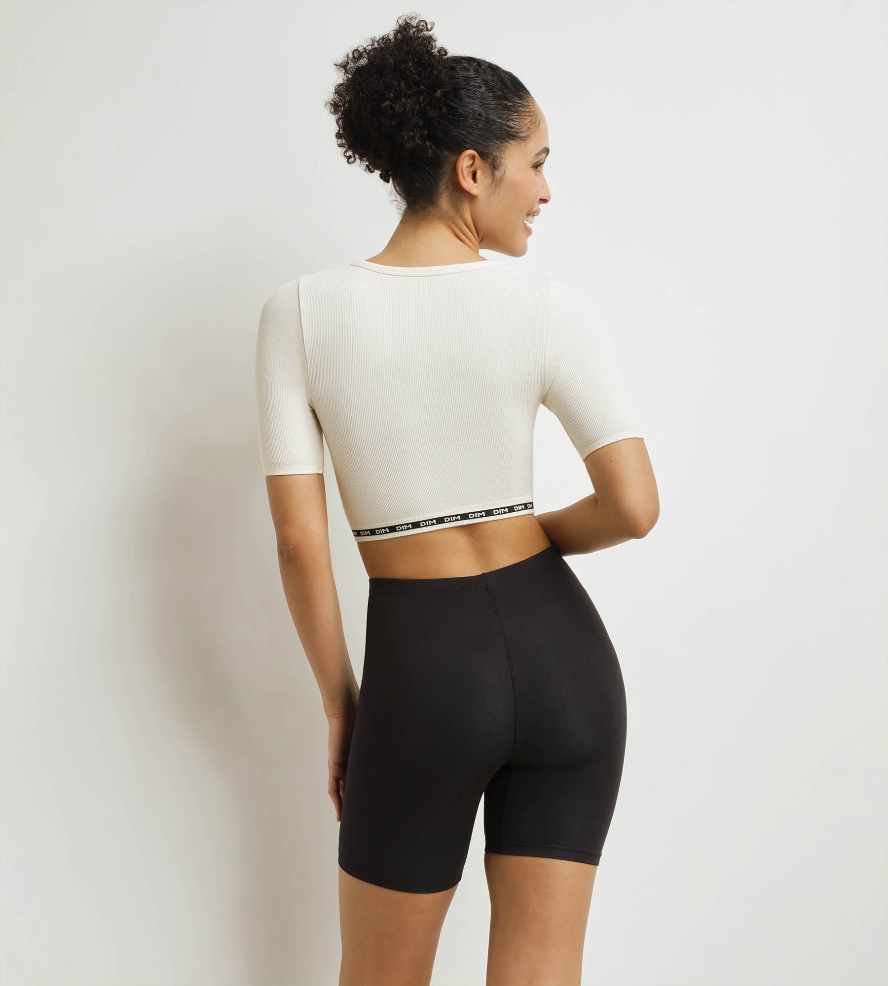 DIM Top de mujer sin costuras de microfibra acanalada Beige Dim Icons Seamless