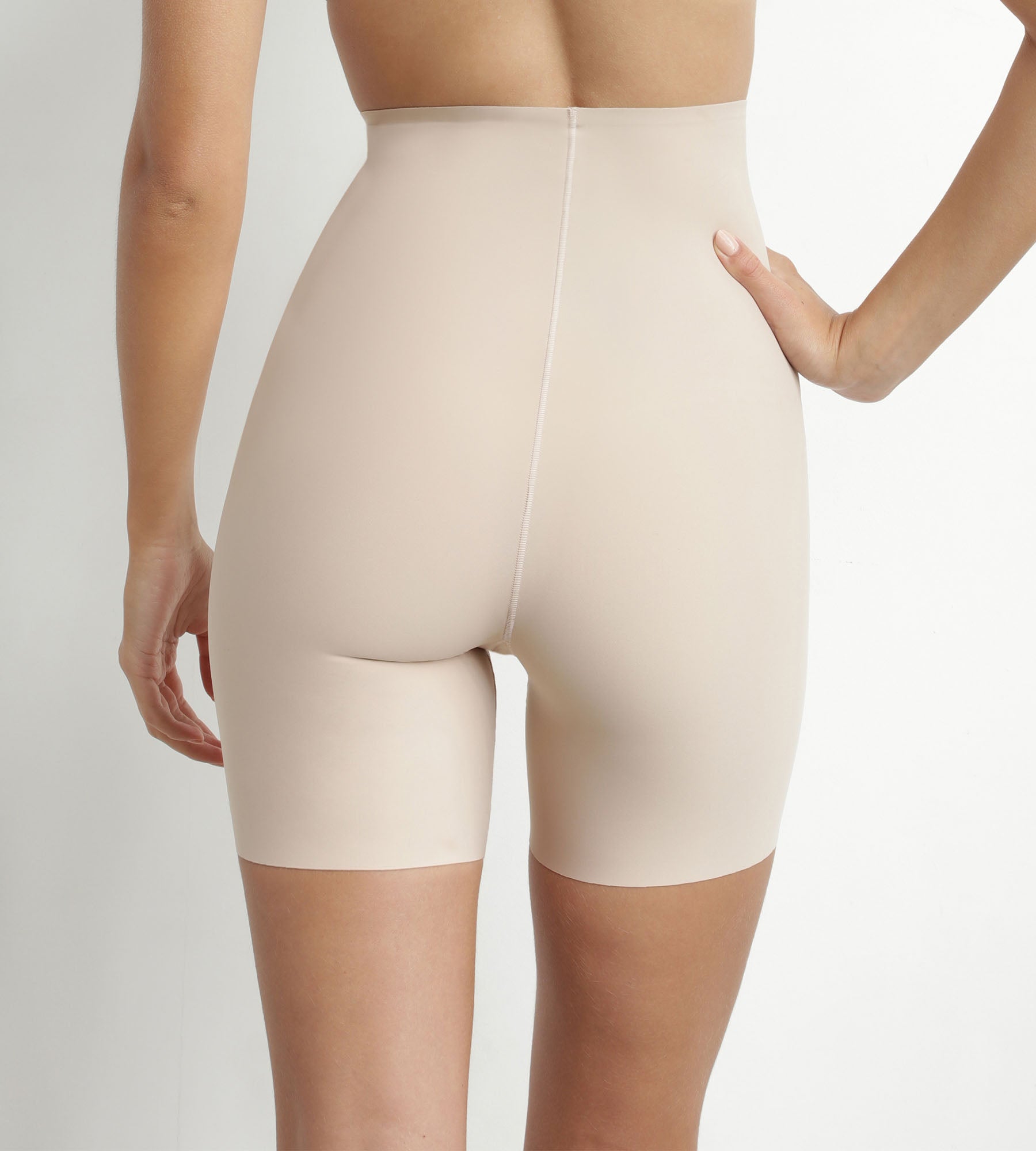 DIM Ciclista moldeador mujer microfibra sin costuras nude Dim Silhouette Invisible