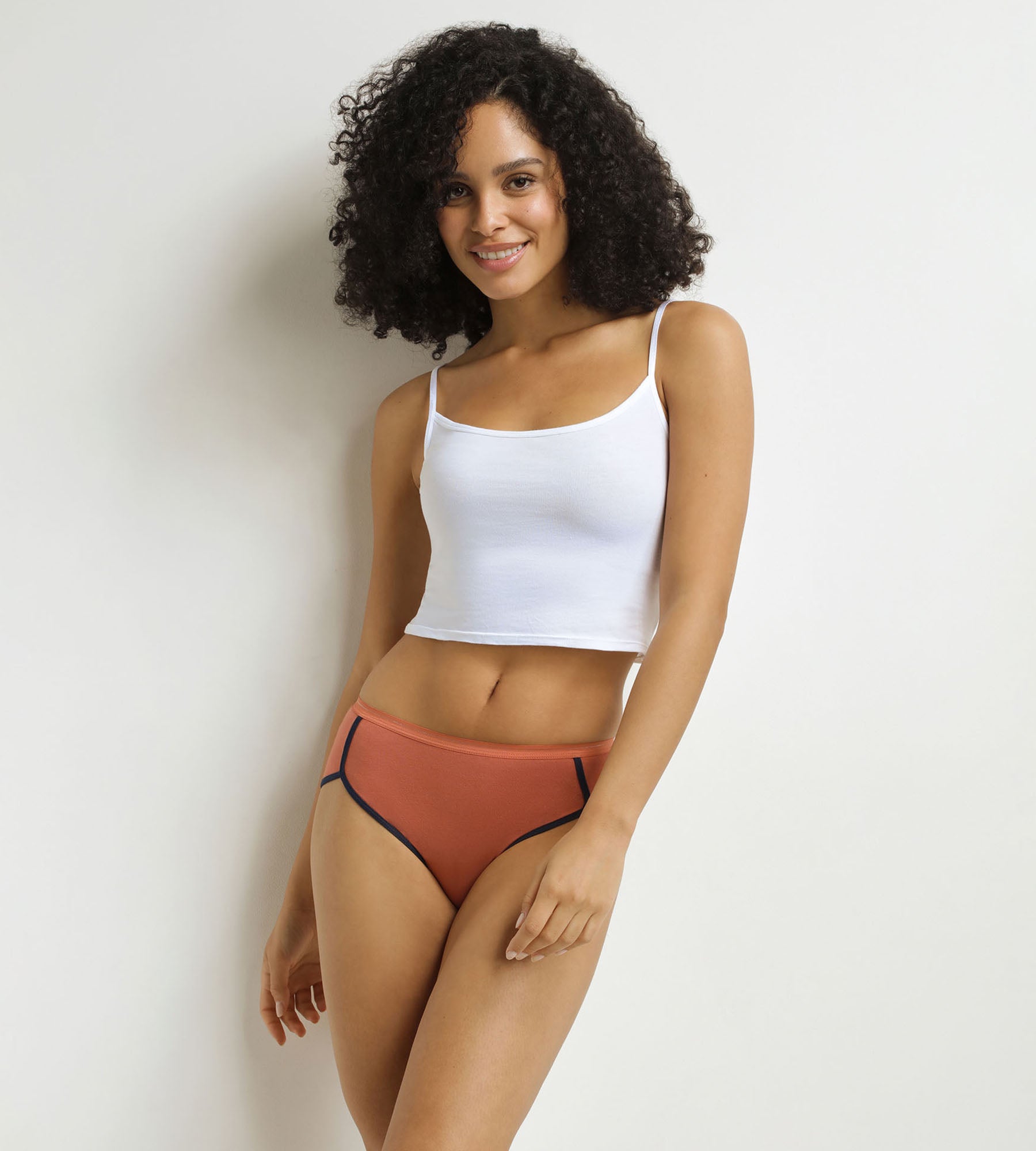 DIM Pack de 5 calzoncillos boxer de mujer Beige Topo Caqui Dim x Inès de La Fressange