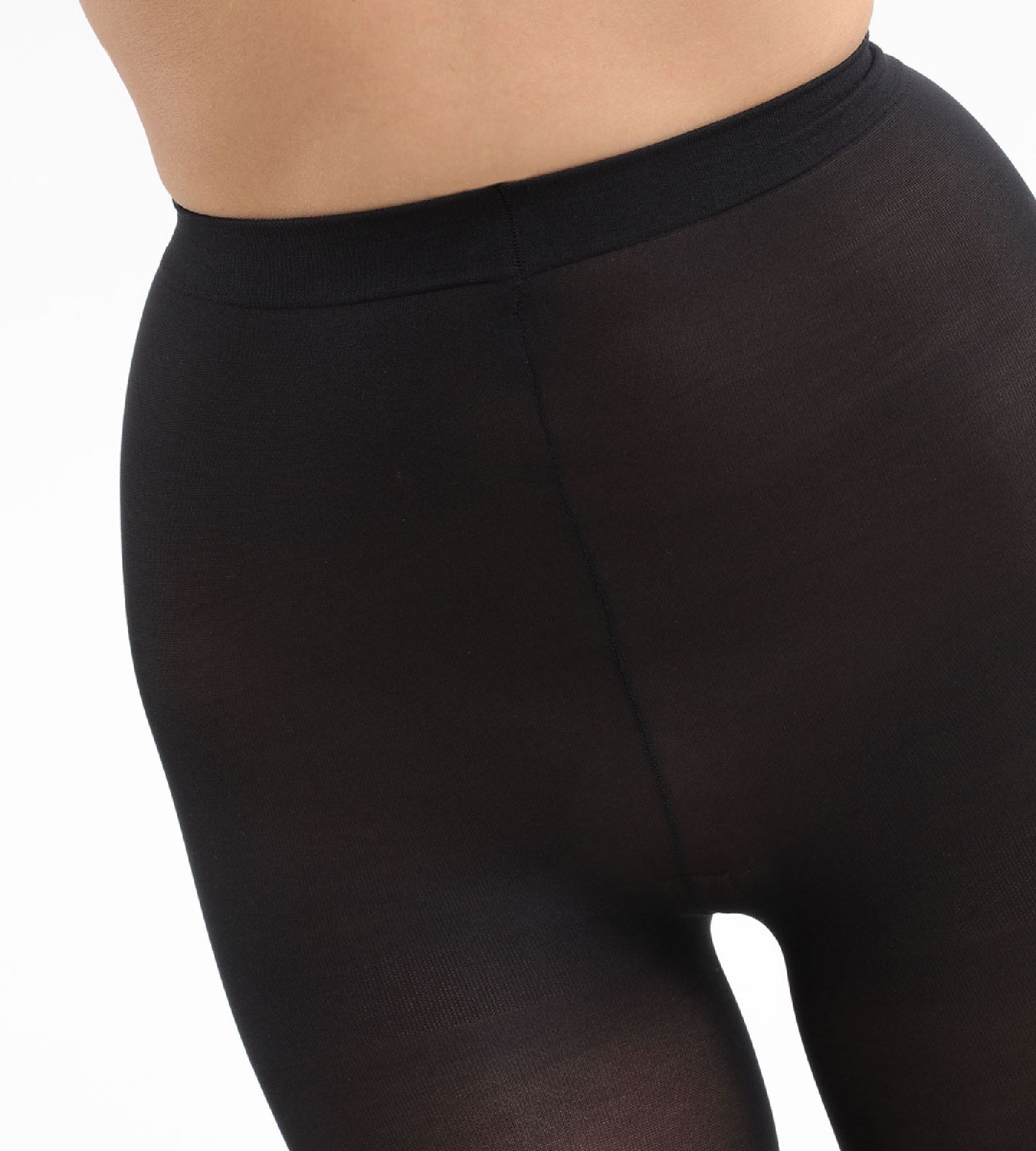 DIM Panti negro Diam's piernas esbeltas 45D