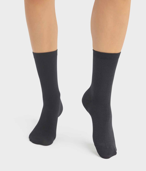 DIM Pack de 2 pares de calcetines de mujer de punto natural gris antracita de la gama Dim Bambou