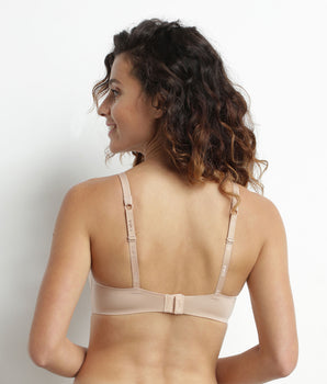 Sujetador triangular con foam sin aros nude InvisiFree