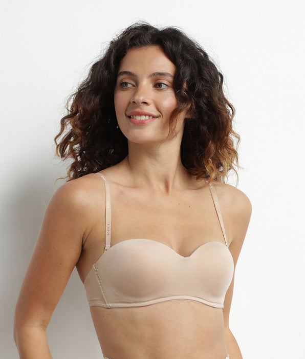 DIM Sujetador bandeau sin aros nude InvisiFree de Dim