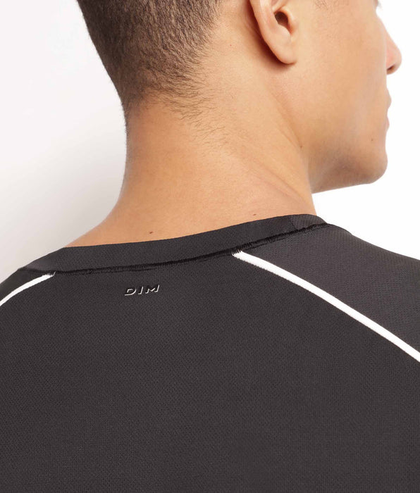 DIM Camiseta deportiva sin mangas para hombre en tejido vaporoso negro Dim Move