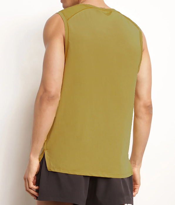 DIM Camiseta deportiva sin mangas para hombre en tejido vaporoso oliva Dim Move