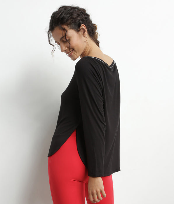 DIM Top deportivo de mujer con cuello barco en viscosa negra Dim Move