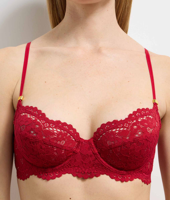 DIM Sujetador balconette con aros de encaje rojo Burning Eclat