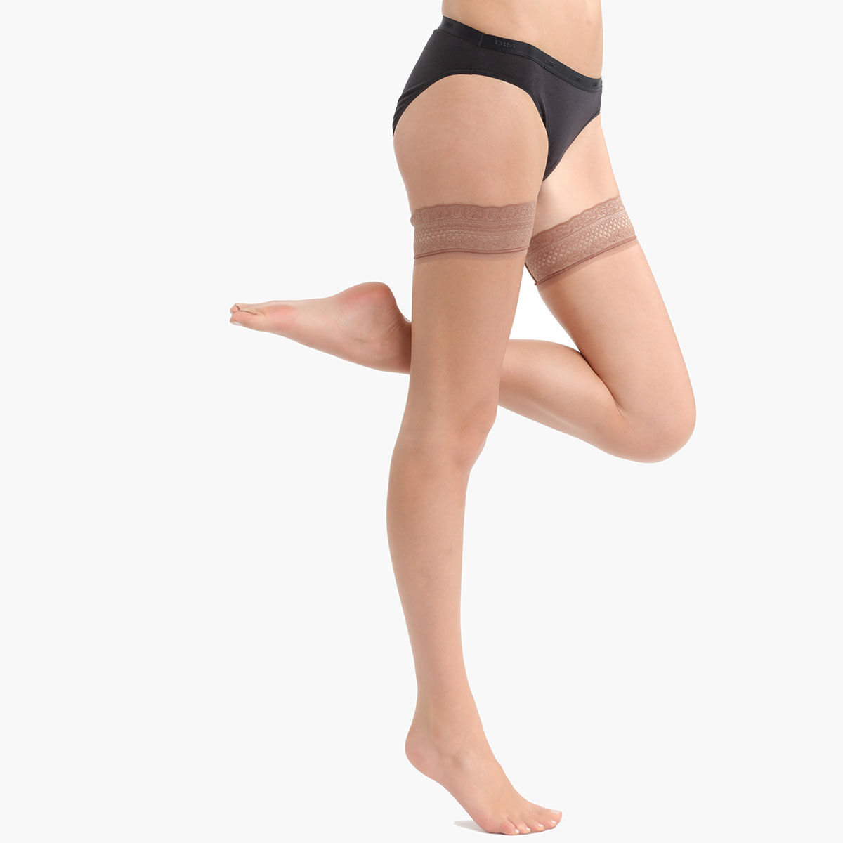 VERFER Medias body touch 15D de mujer diseño COLOR BRILLANTE nueva colección de 2020 para tus piernas. 